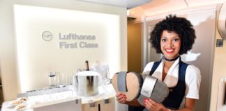 Lufthansa: To πλήρωμα φορά παραδοσιακές βαυαρικές φορεσιές για το «Oktoberfest»