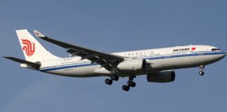 Προσγειώθηκε στην Αθήνα η πρώτη απευθείας πτήση από Πεκίνο