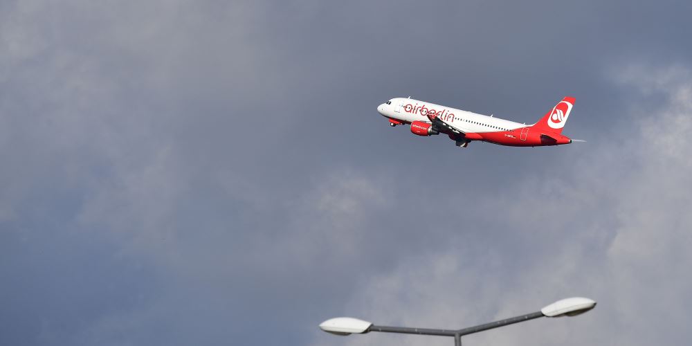 o-AIR-BERLIN-facebook