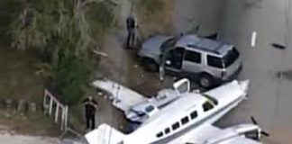 Φλόριντα: Μικρό αεροσκάφος έκανε αναγκαστική προσγείωση σε δρόμο (βίντεο)