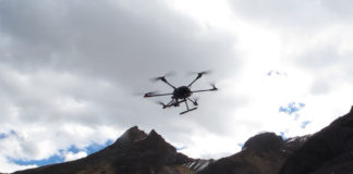 Πτήση drone στα 4.900 μέτρα! (βίντεο)