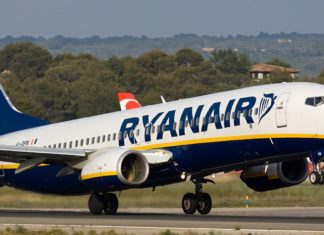 Ryanair: Συνεχίζονται οι προσφορές ενόψει Black Friday