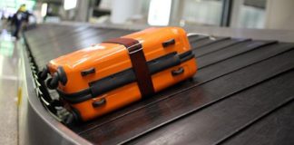 Το ταξίδι της… βαλίτσας στο αεροδρόμιο (βίντεο)