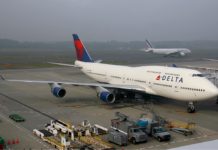 Αεροπλάνο φρέναρε απότομα κατά την απογείωση – Βρέθηκε άλλο αεροσκάφος στην πορεία του