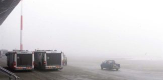 Συνεχίζονται τα προβλήματα στο «Μακεδονία» λόγω ομίχλης