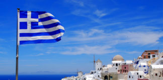 Μειώθηκε η κίνηση, αυξήθηκαν τα έσοδα στον τουρισμό