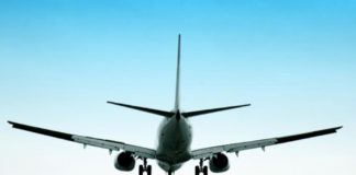 Ποια είναι η ιδανική ώρα για να ταξιδέψετε με αεροπλάνο;