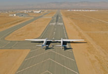 Ετοιμο για την πρώτη πτήση το μεγαλύτερο αεροσκάφος του κόσμου! (βίντεο)