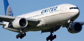 United: Ανέστειλε επ’ αόριστον πτήσεις προς την Ινδία