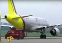Οι κινητήρες ενός Airbus A-320 εκτοξεύουν ένα φορτηγό! (βίντεο)