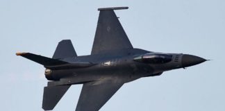 Πτώση στρατιωτικού αεροπλάνου F-16 κοντά στο Λας Βέγκας