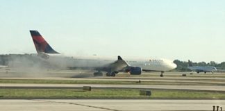 ΗΠΑ: Εκτακτη προσγείωση αεροσκάφους λόγω καπνού στον κινητήρα
