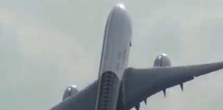 Αεροπλάνο… πέταξε σε ορθή γωνία (vid)