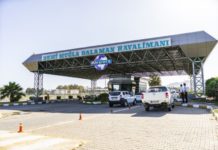 Τραγικός θάνατος για τουρίστα: Έπεσε από αεροπλάνο μέσα στο αεροδρόμιο