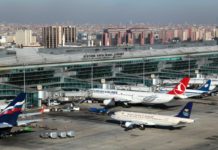 Σύγκρουση αεροσκαφών στο αεροδρόμιο της Κωνσταντινούπολης (vid)