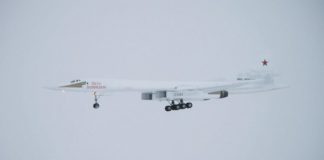 Χαμηλή πτήση Tu-160 Blackjack στη χιονισμένη Ρωσία (vid)