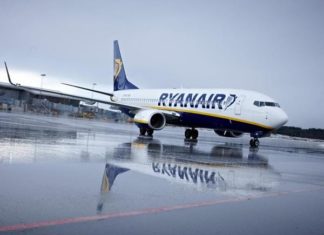 Ryanair: Μεγάλη έκπτωση για κρατήσεις έως 30/07