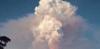 Ακυρώσεις πτήσεων προς Μπαλί λόγω ηφαιστειακής τέφρας