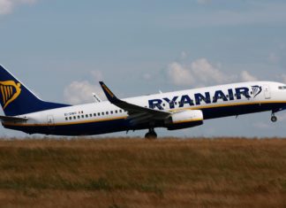 Ryanair: Ειδική προσφορά σε 1 εκατομμύριο θέσεις