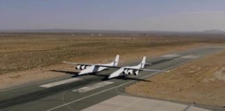 Έτοιμο να πετάξει το μεγαλύτερο αεροπλάνο στον κόσμο