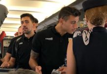 Σε πιλότο «φανατικό» οπαδό έπεσε η ΑΕΚ (vid)