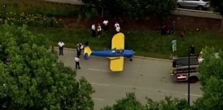 Αεροσκάφος έκανε έκτακτη προσγείωση στο δρόμο (vid)