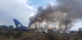 Μεξικό: Συνετρίβη αεροσκάφος με τουλάχιστον 85 τραυματίες