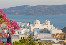 Από ρεκόρ σε ρεκόρ ο ελληνικός τουρισμός