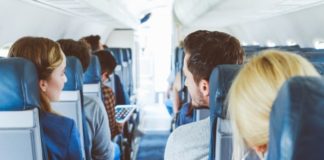 Έρευνα: Ένας στους 50 επιβάτες βρίσκει την αγάπη σε κάποια πτήση