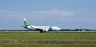 Transavia: Νέα δρομολόγια προς Μύκονο και Σαντορίνη για το 2019