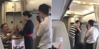 Απέλυσαν αεροσυνοδό που δέχθηκε πρόταση γάμου εν πτήσει