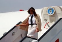 Tρόμος στον αέρα για τη Μελάνια Τραμπ