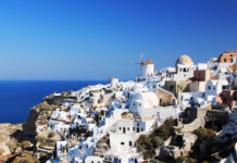 Οι Κυκλάδες πρώτη επιλογή για ξενοδοχειακές επενδύσεις στην Ελλάδα