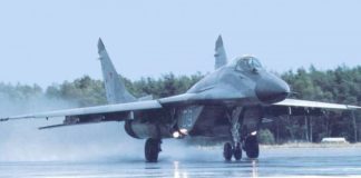 Ρωσικό μαχητικό αεροσκάφος συνετρίβη κοντά στην Μόσχα