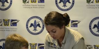 Αλιγάτορες για χαλάρωση πριν την πτήση στη Νέα Ορλεάνη