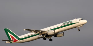 Πληθαίνουν οι «μνηστήρες» για την Alitalia