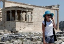 Υπ. Τουρισμού: 26 εκατ. τουρίστες στην Ελλάδα το εννεάμηνο του 2018