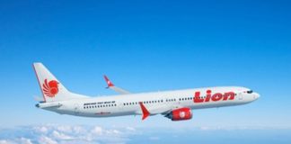 Με ακύρωση παραγγελίας 22 δισ. δολ. απειλεί η Lion Air την Boeing
