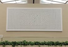 Το αεροδρόμιο Changi μας λέει την ώρα με έναν ξεχωριστό τρόπο!