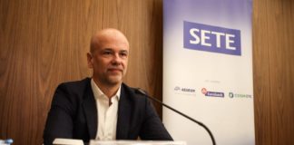 Ρέτσος: «Mια τουριστική περίοδος 4 μηνών δεν αρκεί για να καλυφθούν οι τεράστιες ζημιές»