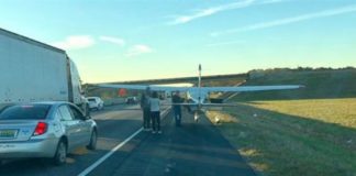 Προσγείωση αεροσκάφους σε αυτοκινητόδρομο στην Αλαμπάμα