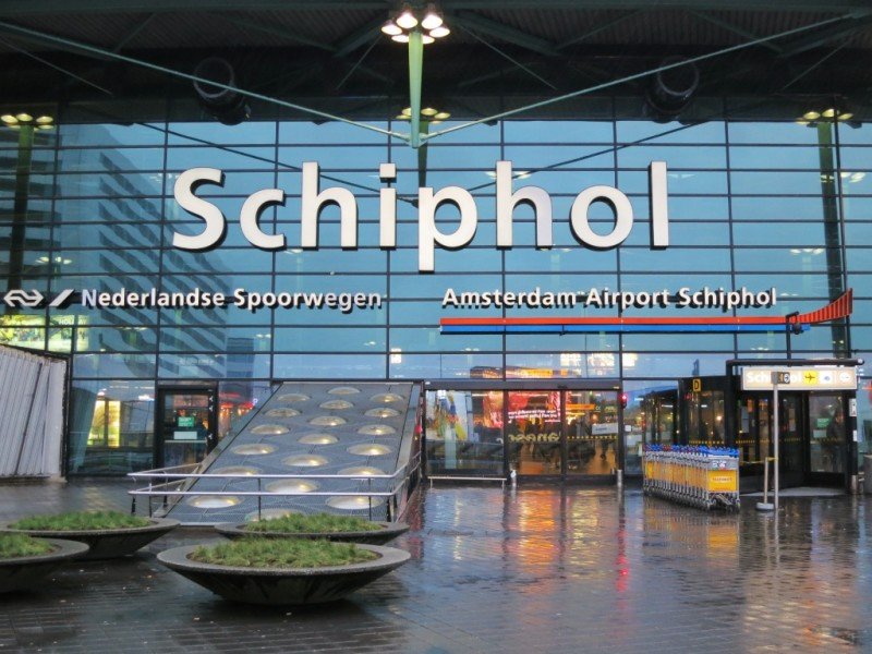 schiphol-airport-exterior-800x6001513358703