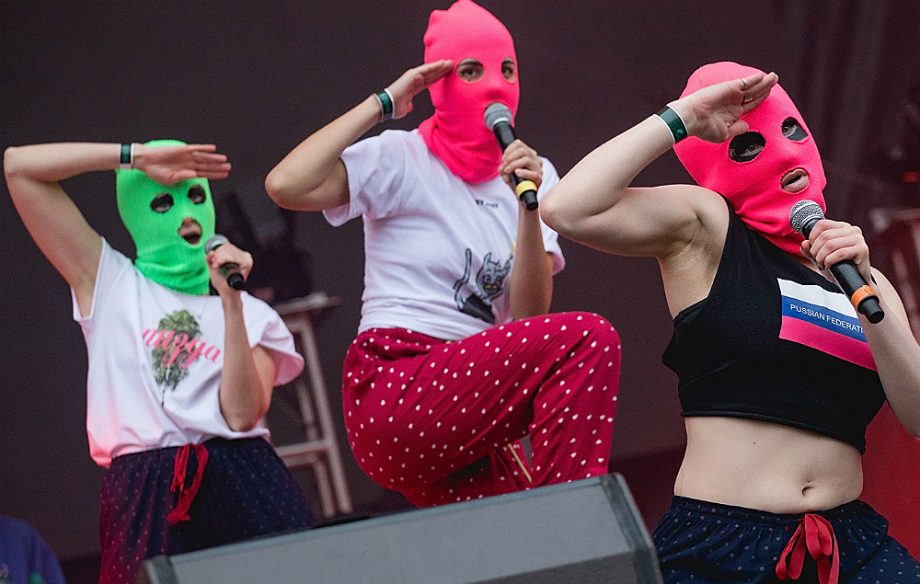 Pussy-Riot-920x584