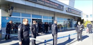 Από νευριασμένους αστυνομικούς οι πυροβολισμοί στο αεροδρόμιο της Τουρκίας