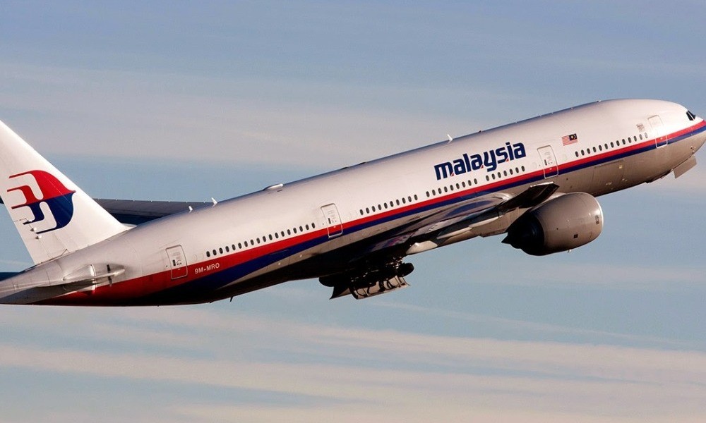 ptisi_mh370_epta_senaria_gia_tin_eksafanisi_tou_boeing_enan_xrono_meta_1