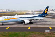 Στο χείλος της καταστροφής η Jet Airways, ακυρώθηκαν όλες οι διεθνείς πτήσεις της