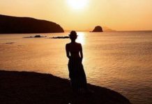 Travel+Leisure: Στα 10 καλύτερα νησιά η Πάρος και η Μήλος