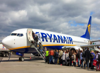 Ryanair: Εισιτήρια για προορισμούς του εξωτερικού με λιγότερα από 5 ευρώ