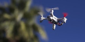 Drones: Η Επιτροπή εγκρίνει κανόνες για την ασφαλή λειτουργία τους
