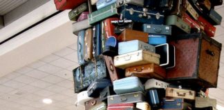 1 τόνος βαλίτσες στο αεροδρόμιο Σερεμέτιεβο